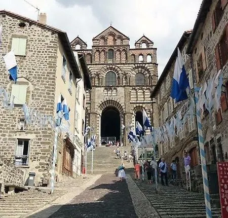 F 2 St Jean Parking Gratuit Le Puy-en-Velay
